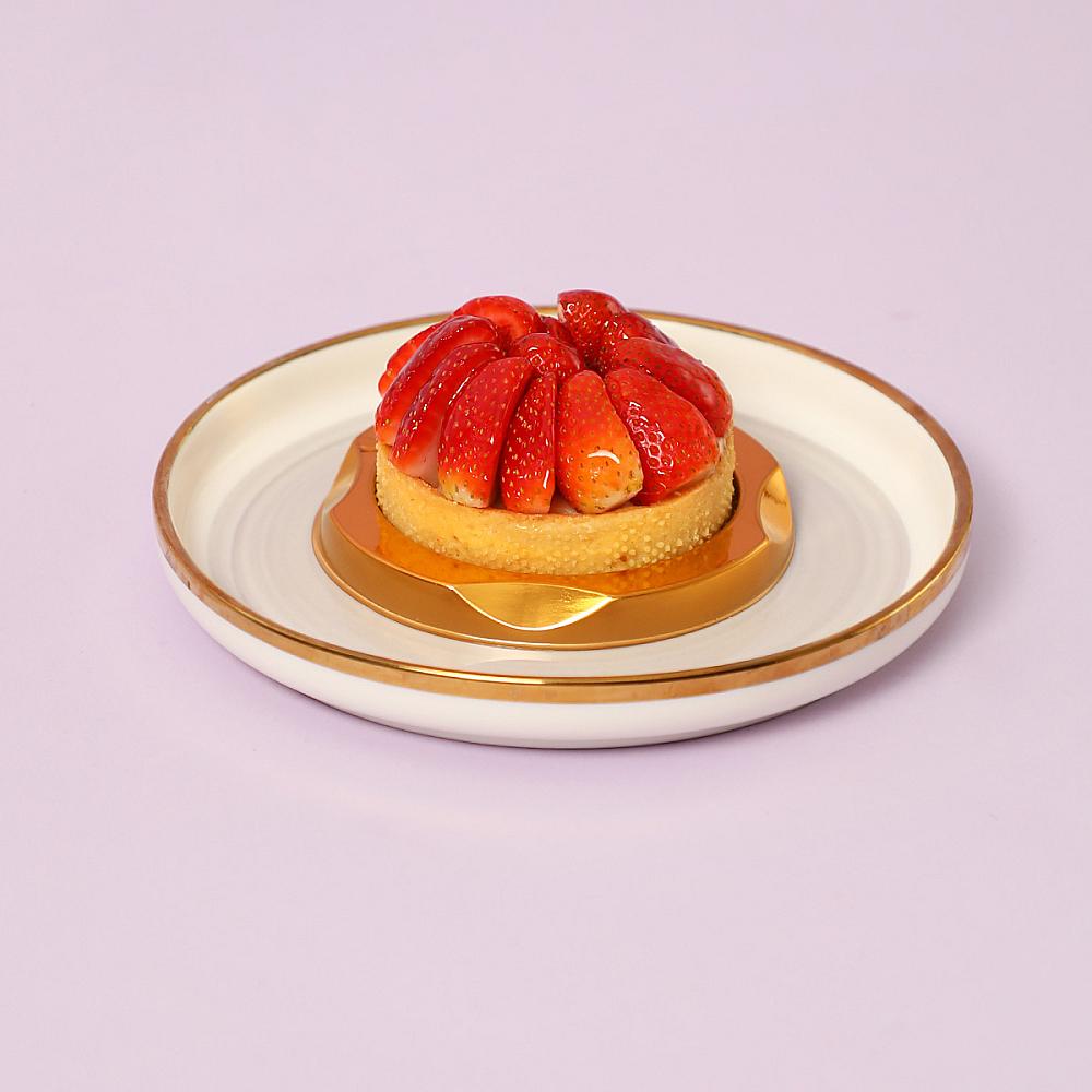 Strawberry Tart Pieces